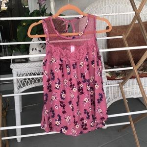 No boundaries pink tank.